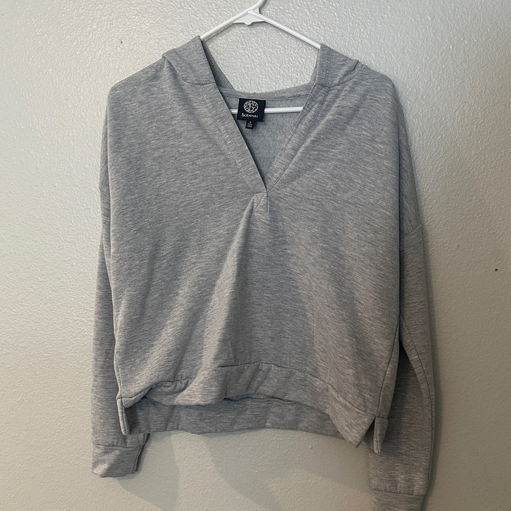 Light Gray Cropped V-Neck Hooded Sweatshirt